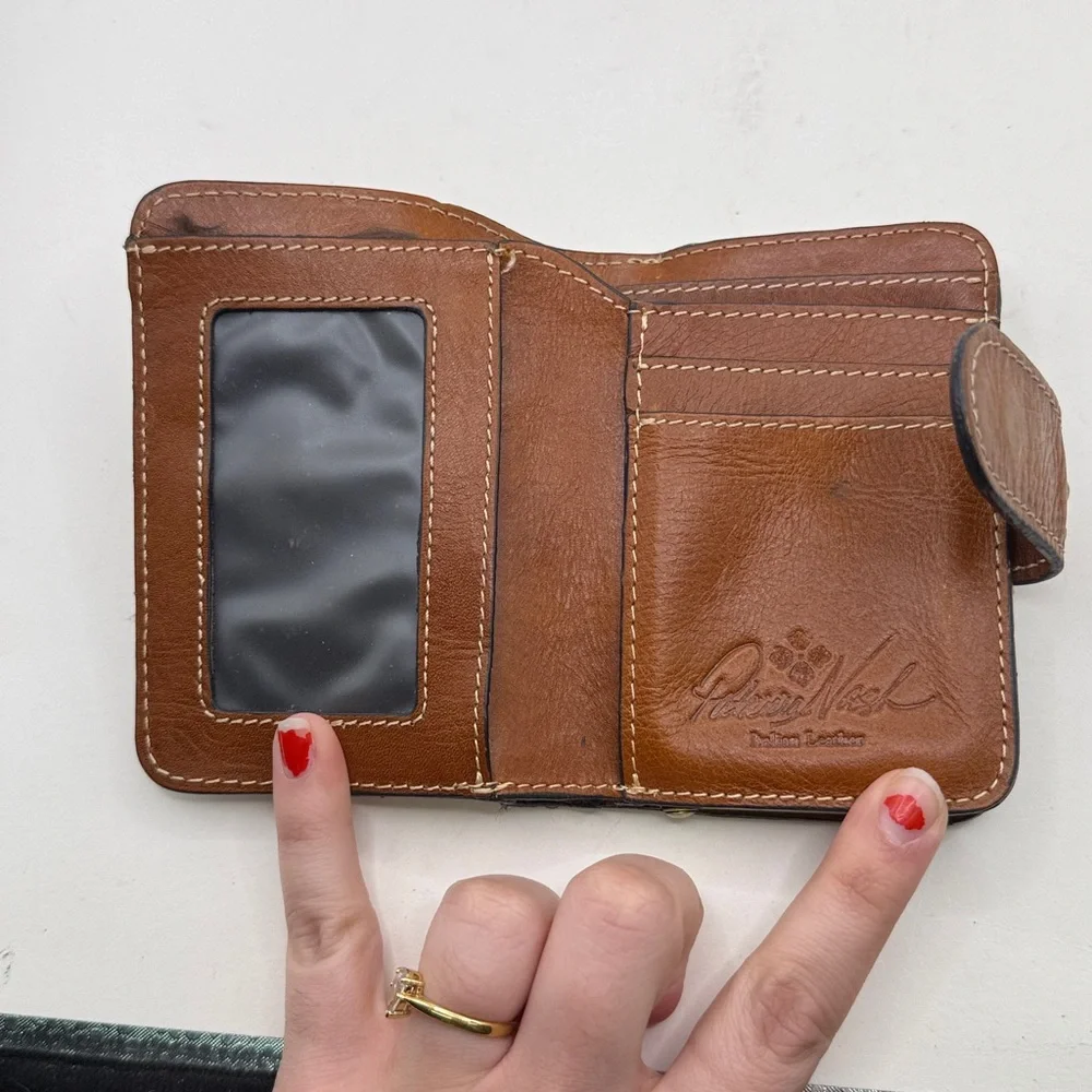 Patricia Nash Iberia Wallet ID Card Holder Kiss Lock Floral Yellow Black Leather - Picture 7 of 16